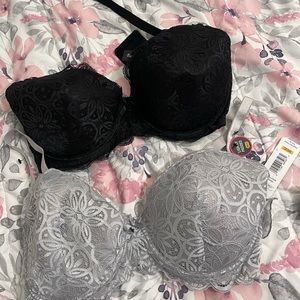 2 set underwire bra. 38DD